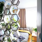 Cofy - Quiet Location, Air-conditioning, Free Parking, 24-7 Check-in-out With Prepaid Nighttime Check-in, Early Check-in, Late Check-out! * Таллин