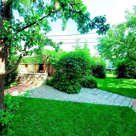 Cofy - Centrally Located, Quiet District, Air-conditioning, Free Parking, 24-7 Express Check-in-out, Close To Sea And Everything Need For Living! Апартаменты *