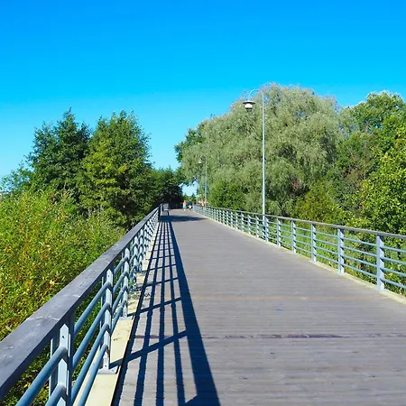 Cofy - Centrally Located, Quiet District, Air-conditioning, Free Parking, 24-7 Express Check-in-out, Close To Sea And Everything Need For Living! Апартаменты *