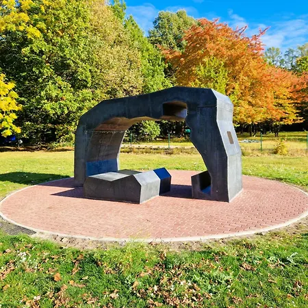 Appartement Cofy - Centrally Located, Quiet District, Air-conditioning, Free Parking, 24-7 Express Check-in-out, Close To Sea And Everything Need For Living!