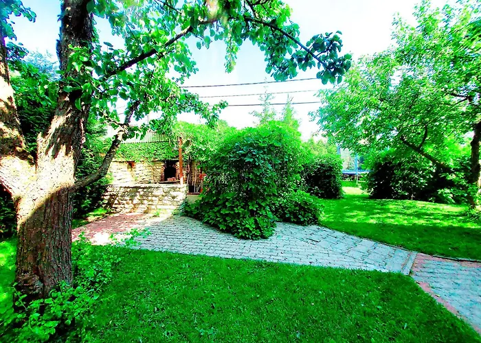 Cofy - Centrally Located, Quiet District, Air-conditioning, Free Parking, 24-7 Express Check-in-out, Close To Sea And Everything Need For Living! Апартаменты *