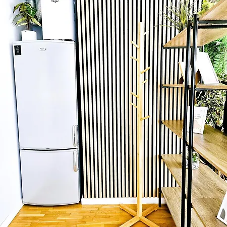 Cofy - Centrally Located, Quiet District, Air-conditioning, Free Parking, 24-7 Express Check-in-out, Close To Sea And Everything Need For Living! * טאלין